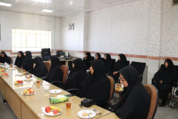 آیین تکریم و معارفه معاونان جدید و سابق پردیس فاطمه الزهرا(س) یزد 9