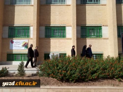 آیین تکریم و معارفه معاونان جدید و سابق پردیس فاطمه الزهرا(س) یزد 4