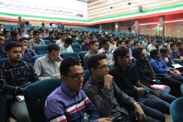 نشست توجیهی دانشجومعلمان ورودی 96 پردیس های استانی یزد 13