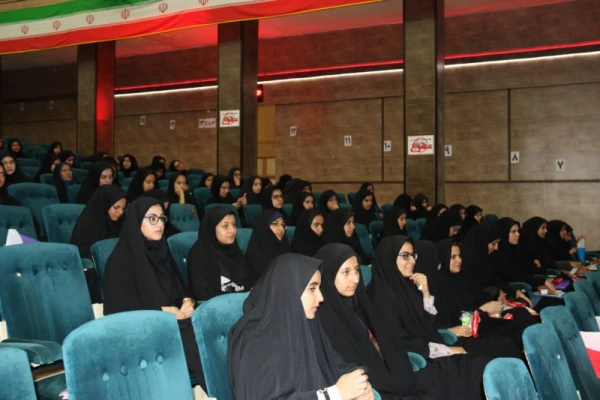 نشست توجیهی دانشجومعلمان ورودی 96 پردیس های استانی یزد 20