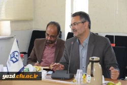 با حضور روسا و معاونین اداره کل و نواحی آموزش و پرورش یزد صورت پذیرفت:

نشست هماهنگی و سازماندهی  امر کارورزی دانشجومعلمان در مدارس یزد 10