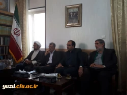 آیت الله ناصری، در دیدار مسئولان دانشگاه فرهنگیان و آموزش و پرورش یزد:

یکی از راهکارهای تحول در آموزش و پرورش، آموزش معلمانی است که دغدغه تربیت اسلامی داشته باشند. 4