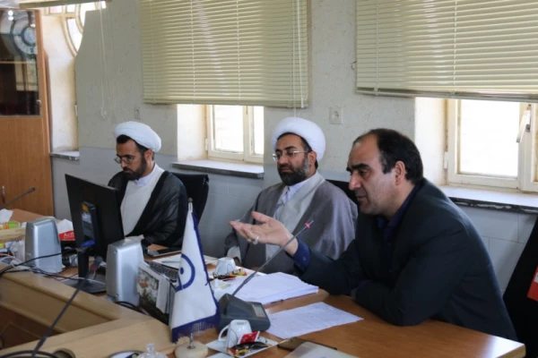 امضای تفاهم نامه مشترک توسعه و ترویج فرهنگ نماز دانشگاه فرهنگیان یزد با ستاد اقامه نماز  3