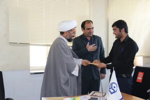 امضای تفاهم نامه مشترک توسعه و ترویج فرهنگ نماز دانشگاه فرهنگیان یزد با ستاد اقامه نماز  15