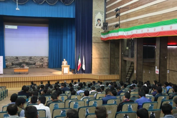 برگزاری مراسم هفته کیفیت آموزش در دانشگاه فرهنگیان یزد 4