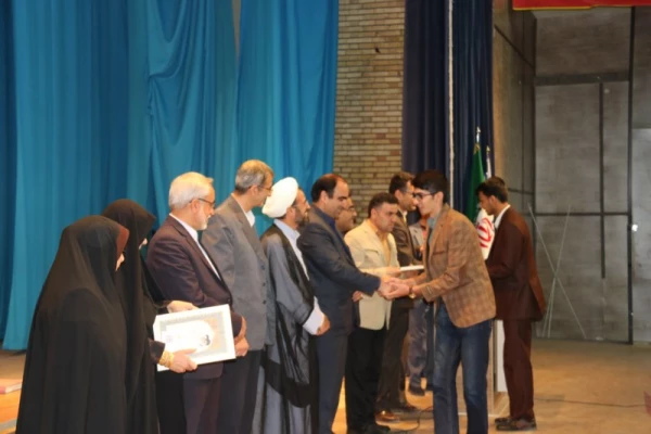 برگزاری مراسم هفته کیفیت آموزش در دانشگاه فرهنگیان یزد 17