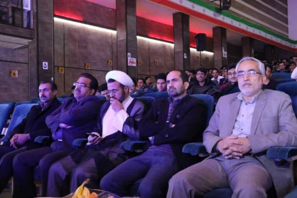 جشن دانشجویی به مناسبت گرامیداشت روز دانشجو برگزار شد 3