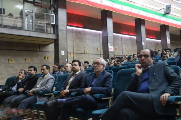 برگزاری مراسم هفته پژوهش و فناوری در دانشگاه فرهنگیان یزد 3