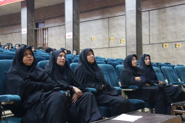 برگزاری مراسم هفته پژوهش و فناوری در دانشگاه فرهنگیان یزد 4