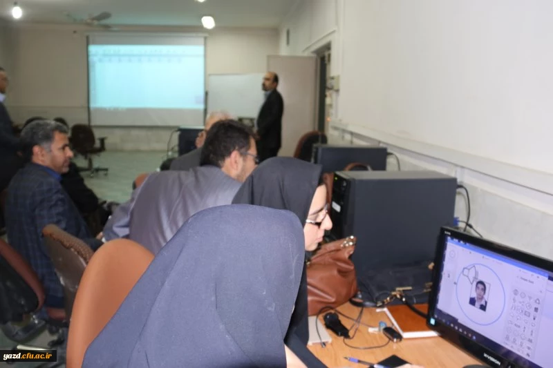 به مناسبت هفته پژوهش و فناوری برگزار شد:

دوره بالندگی  نرم افزار ارائه مطلب prezi
 6