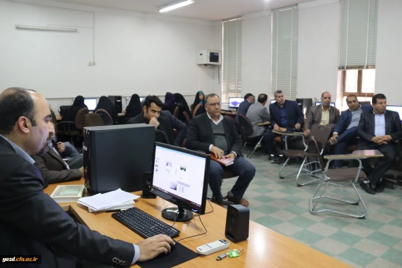 به مناسبت هفته پژوهش و فناوری برگزار شد:

دوره بالندگی  نرم افزار ارائه مطلب prezi
 7