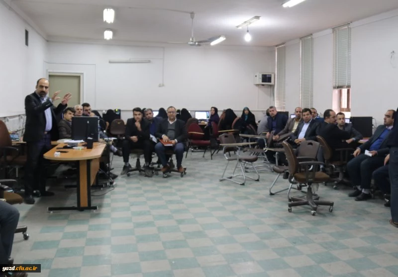 به مناسبت هفته پژوهش و فناوری برگزار شد:

دوره بالندگی  نرم افزار ارائه مطلب prezi
 8