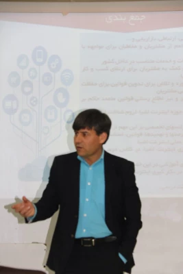 به مناسبت هفته پژوهش و فناوری، در دانشگاه فرهنگیان یزد برگزار شد:

کارگاه آموزشی « فناوری اینترنت اشیاء، چالش ها و فرصت ها»
 6