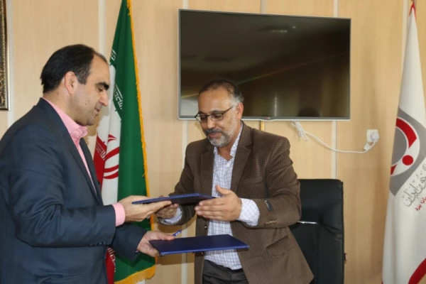 عقد تفاهم نامه میان دانشگاه فرهنگیان یزد و اداره کل انتقال خون استان 4