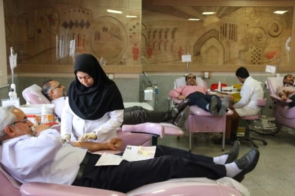 عقد تفاهم نامه میان دانشگاه فرهنگیان یزد و اداره کل انتقال خون استان 10