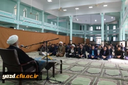 آیت الله ناصری، امام جمعه یزد، در جمع دانشجومعلمان پردیس شهیدان پاک نژاد:

حرفه معلمی ساختار انسانیت را معنا می بخشد 10