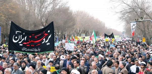 حضور پرشور دانشگاه فرهنگیان استان یزد در راهپیمایی ضد اغتشاشات اخیر 2