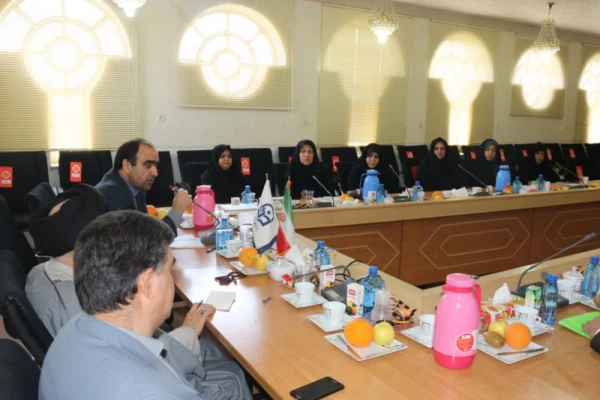 با حضور مشاور وزیر آموزش و پرورش، سی و چهارمین جلسه شورای فرهنگی و اجتماعی دانشگاه فرهنگیان یزد برگزار شد 8