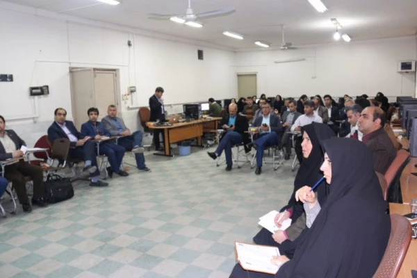 در دانشگاه فرهنگیان یزد برگزارشد:

دوره بالندگی حرفه ای «جستجو و دسترسی به پایگاه های علمی و اطلاعاتی»
 4