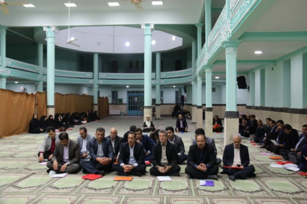 برگزاری نشست گرو های آموزشی:
در راستای هم اندیشی و همکاری اساتید دانشگاه فرهنگیان یزد در جهت پیش برد اهداف آموزشی، پژوهشی و فرهنگی در نیمسال دوم سال تحصیلی 97-96 2