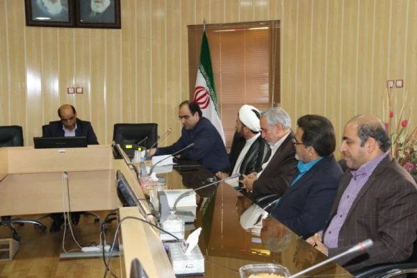 دیدار مسئولین دانشگاه فرهنگیان یزد با مدیرکل آموزش و پرورش استان 
 2