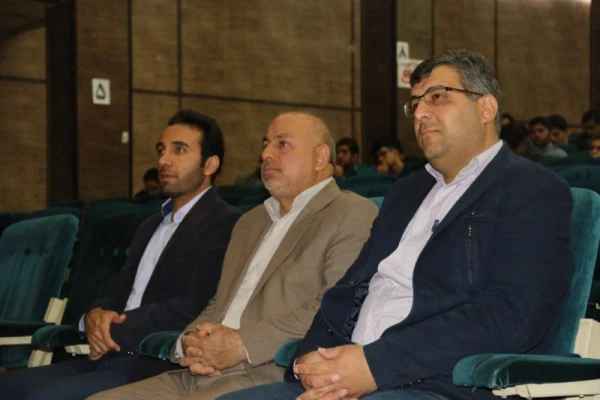 همایش فرهنگی«فنون معلمی»
با همکاری انجمن دانشجویی ریاضیات پردیس شهیدان پاک نژاد یزد 2