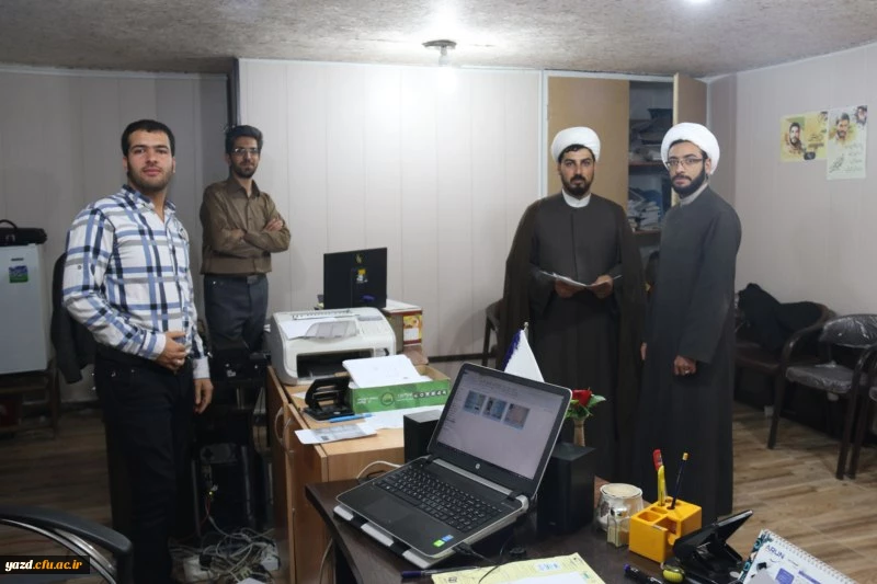 آموزش ضمن خدمت معارف قرآن، نماز و مهدویت (طرح معراج) ویژه دانشجومعلمان ورودی 93 دانشگاه فرهنگیان
 2