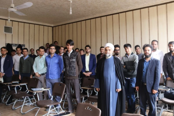 آموزش ضمن خدمت معارف قرآن، نماز و مهدویت (طرح معراج) ویژه دانشجومعلمان ورودی 93 دانشگاه فرهنگیان
 2