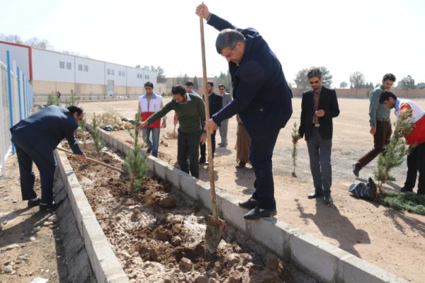 برگزاری مراسم به مناسبت ۱۵ اسفند روز درختکاری در دانشگاه فرهنگیان یزد 
 3