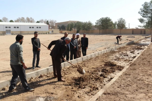 برگزاری مراسم به مناسبت ۱۵ اسفند روز درختکاری در دانشگاه فرهنگیان یزد 
 2