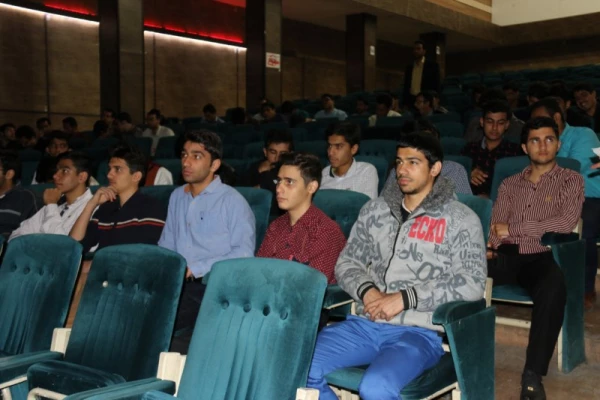 همایش ساعت فرهنگی  با موضوع  مناسبتی « بزرگداشت شاعر و داستانسرای شهیر پارسی، نظامی گنجوی»

 4