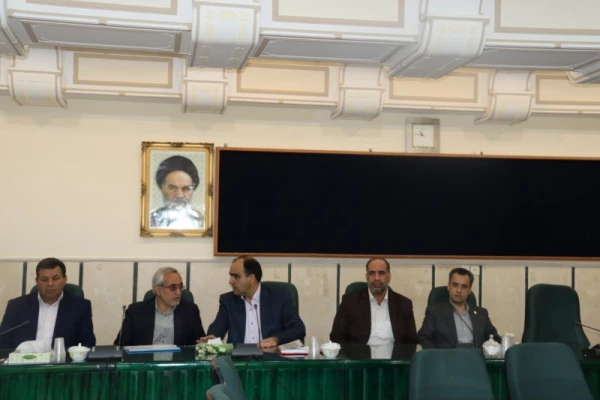 جلسه پایان سال تحصیلی همکاران دانشگاه فرهنگیان یزد
 11