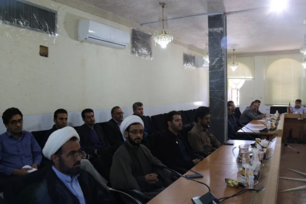 با همت اداره امور آموزشی و پژوهشی مدیریت استانی برگزار شد:

اولین کرسی ترویجی عرضه و نقد ایده علمی دانشگاه فرهنگیان یزد 7