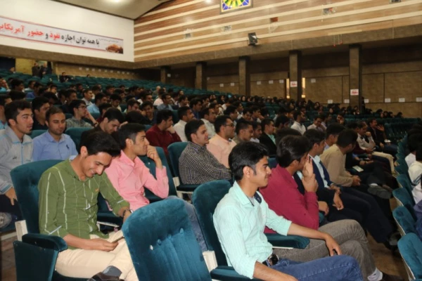 مناظره سیاسی با موضوع "واکاوی اعتراضات مردمی در دی ماه 96"
 2