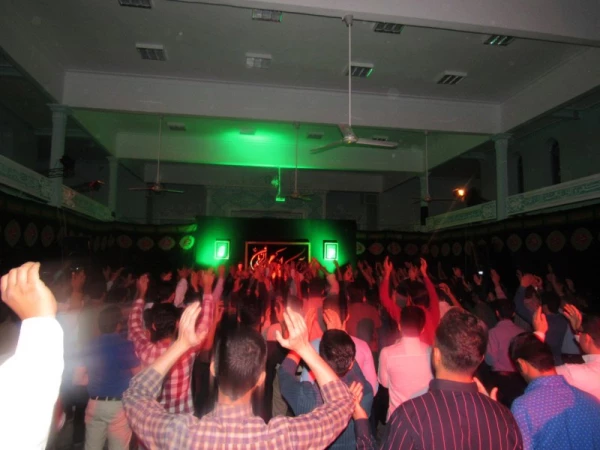 مراسم عزاداری شهادت امام موسی کاظم (ع)
 4