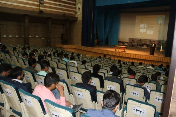 همایش فرهنگی به همت کانون بینش مطهر
 2