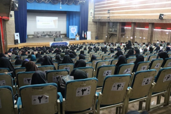 برگزاری جشنواره کشوری تجربیات برتر آموزشی – تربیتی اساتید و معلمان در آموزش علوم ابتدایی در دانشگاه فرهنگیان یزد
 3