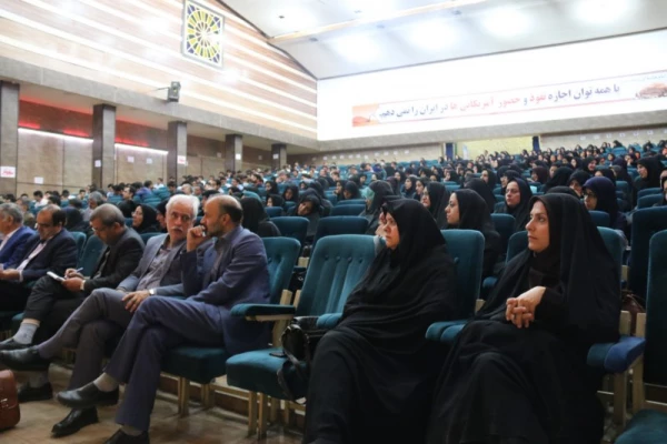 برگزاری جشنواره کشوری تجربیات برتر آموزشی – تربیتی اساتید و معلمان در آموزش علوم ابتدایی در دانشگاه فرهنگیان یزد
 19