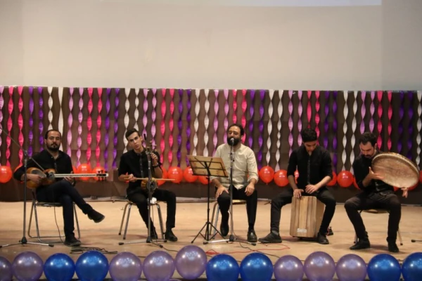 برگزاری مراسم جشن هفته معلم در دانشگاه فرهنگیان یزد ویژه دانشجو معلمان
 2