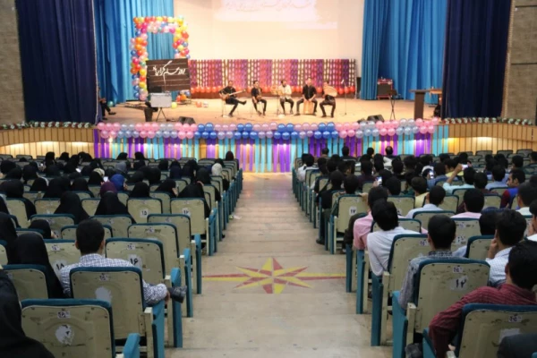 برگزاری مراسم جشن هفته معلم در دانشگاه فرهنگیان یزد ویژه دانشجو معلمان
 2