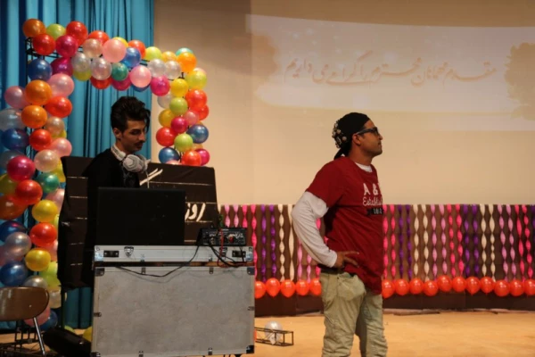 برگزاری مراسم جشن هفته معلم در دانشگاه فرهنگیان یزد ویژه دانشجو معلمان
 2