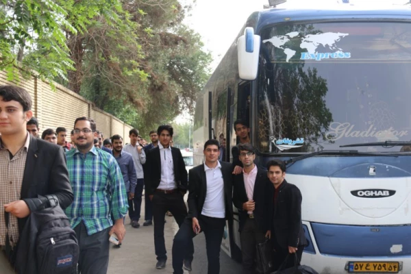 اعزام دانشجویان دانشگاه فرهنگیان یزد جهت دیدار با مقام معظم رهبری
 4