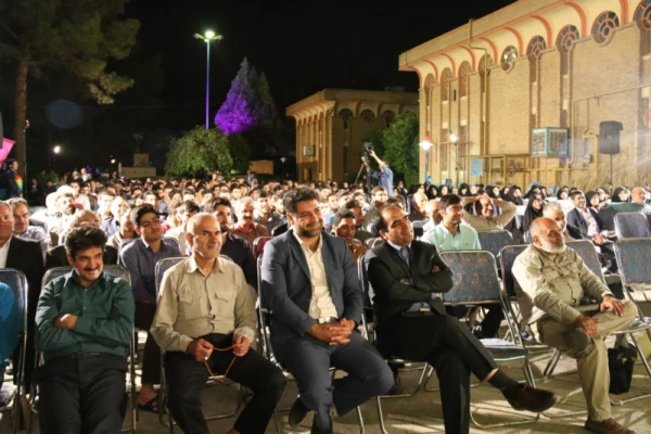 سومین کنگره بزرگداشت 70 شهید دانشجو معلم دانشگاه فرهنگیان یزد به همت بسیج دانشجویی
 9