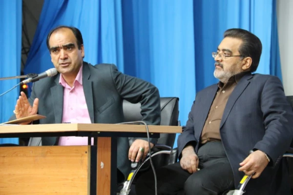 همایش سراهای دانشجوئی و فضای مجازی  در پردیس شهیدان پاک نژاد یزد
 2