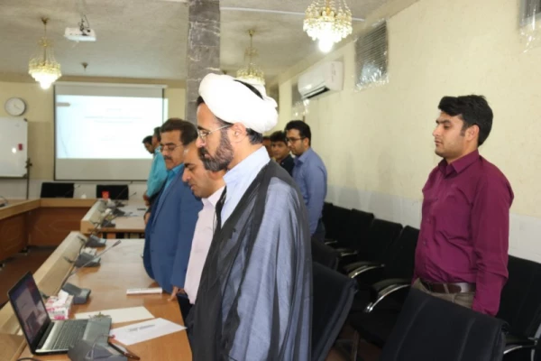 به همت اداره امور آموزشی و پژوهشی مدیریت امور پردیس های استانی  برگزار شد:

دومین کرسی ترویجی عرضه و نقد ایده علمی دانشگاه فرهنگیان یزد 6