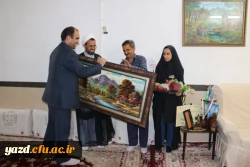 برگزاری مراسم تجلیل از دانشجو معلم قهرمان ، با حضور مسئولان دانشگاه فرهنگیان یزد
 2