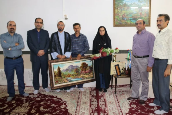 برگزاری مراسم تجلیل از دانشجو معلم قهرمان ، با حضور مسئولان دانشگاه فرهنگیان یزد
 3