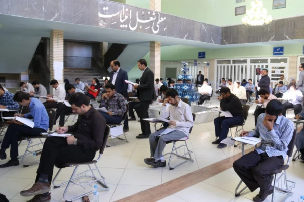 صبح چهارشنبه 24/05/97آزمون اصلح مهارت آموزان برگزار شد
 2