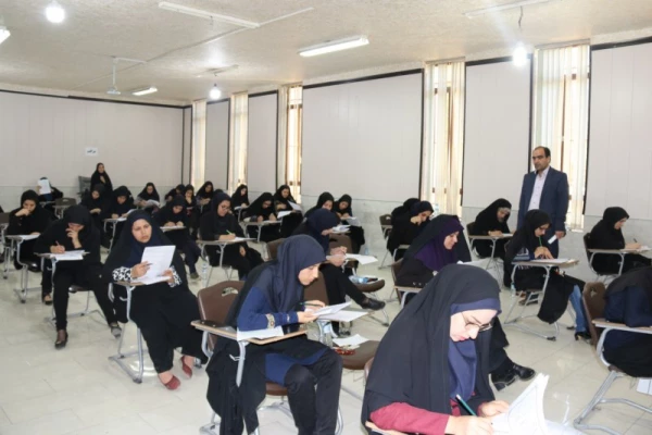 صبح چهارشنبه 24/05/97آزمون اصلح مهارت آموزان برگزار شد
 3