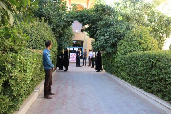 صبح چهارشنبه 24/05/97آزمون اصلح مهارت آموزان برگزار شد
 7